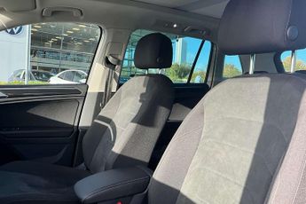 Volkswagen Tiguan 2.0 TDI Elegance 5dr DSG