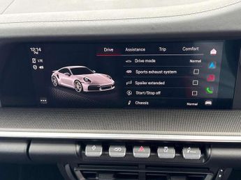 Porsche 911 S 2dr PDK