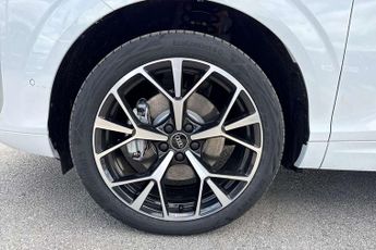 Audi Q3 2.0 TDI S Line 5dr S Tronic