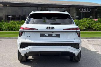 Audi Q3 2.0 TDI S Line 5dr S Tronic