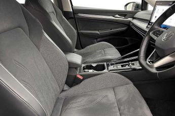 Volkswagen Golf 1.5 TSI Style eHybrid 204 5dr DSG