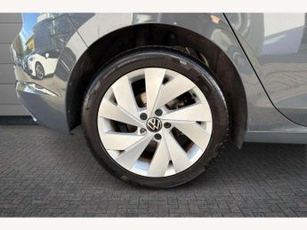 Volkswagen Golf 1.5 eTSI 150 Style 5dr DSG