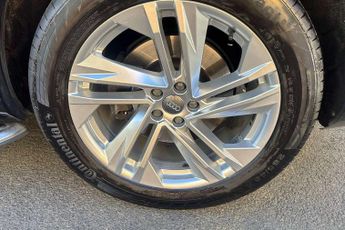 Audi Q7 50 TDI Quattro S Line 5dr Tiptronic