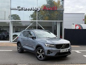 Volvo XC40 2.0 B3P Plus Dark 5dr Auto