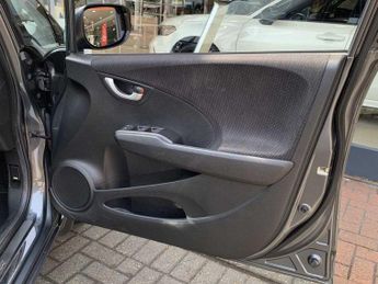 Honda JAZZ 1.4 i-VTEC ES Plus 5dr CVT