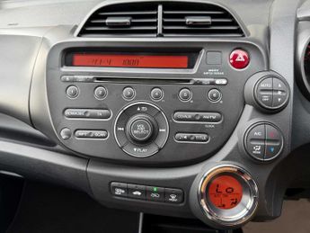 Honda Jazz 1.4 i-VTEC ES 5dr CVT