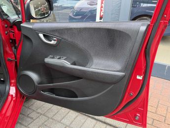 Honda Jazz 1.4 i-VTEC ES 5dr CVT