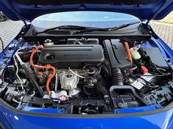 Honda Civic 2.0 eHEV Advance 5dr CVT