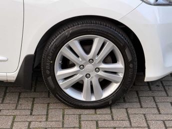 Honda Jazz 1.4 i-VTEC EXL 5dr CVT