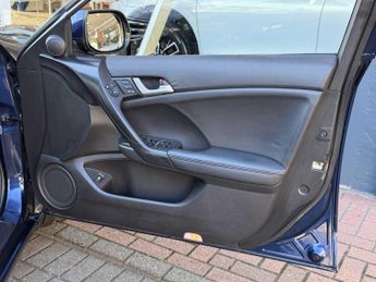 Honda ACCORD 2.0 i-VTEC EX 4dr Auto [Sat Nav + HFT]