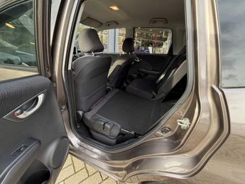 Honda Jazz 1.4 i-VTEC ES Plus 5dr CVT