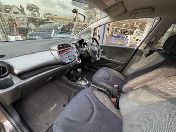 Honda Jazz 1.4 i-VTEC ES Plus 5dr CVT