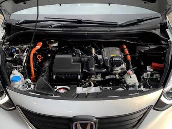 Honda Jazz 1.5 i-MMD Hybrid Crosstar EX 5dr eCVT