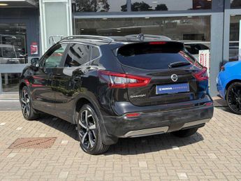 Nissan QASHQAI 1.2 DiG-T Tekna 5dr Xtronic