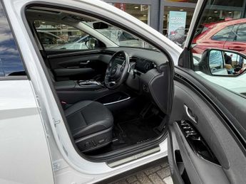 Hyundai TUCSON 1.6 TGDi Plug-in Hybrid Ultimate 5dr 4WD Auto