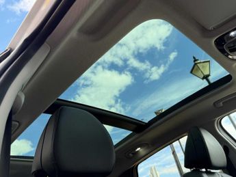 Hyundai TUCSON 1.6 TGDi Plug-in Hybrid Ultimate 5dr 4WD Auto