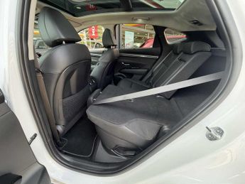 Hyundai TUCSON 1.6 TGDi Plug-in Hybrid Ultimate 5dr 4WD Auto