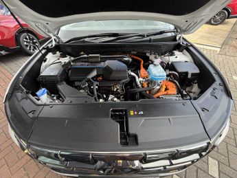 Hyundai TUCSON 1.6 TGDi Plug-in Hybrid Ultimate 5dr 4WD Auto