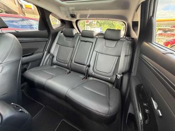 Hyundai TUCSON 1.6 TGDi Plug-in Hybrid Ultimate 5dr 4WD Auto