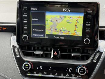 Toyota COROLLA 2.0 VVT-i Hybrid Design 5dr CVT [Panoramic Roof]