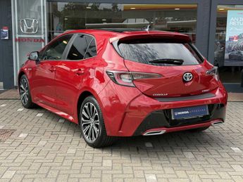 Toyota COROLLA 2.0 VVT-i Hybrid Design 5dr CVT [Panoramic Roof]