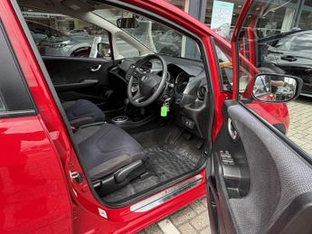 Honda Jazz 1.4 i-VTEC ES 5dr CVT