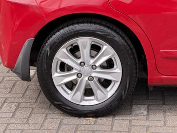 Honda Jazz 1.4 i-VTEC ES 5dr CVT