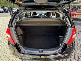 Honda Jazz 1.4 i-VTEC ES 5dr CVT