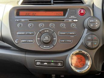 Honda Jazz 1.4 i-VTEC ES 5dr CVT