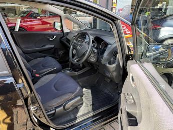Honda Jazz 1.4 i-VTEC ES 5dr CVT