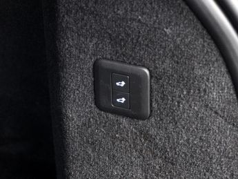 Land Rover Range Rover Sport Range Rover Sport HSE SDV6 Auto