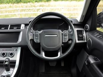 Land Rover Range Rover Sport Range Rover Sport HSE SDV6 Auto