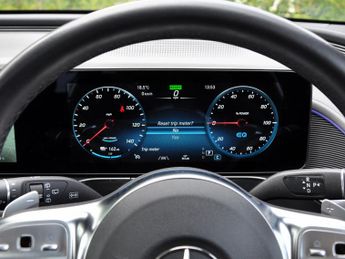 Mercedes Eqc EQC 400 AMG Line Premium+ 4Matic