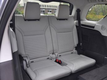 Land Rover Discovery Discovery Luxury HSE SDV6 Auto