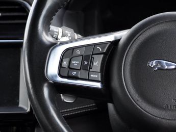 Jaguar F-pace F-PACE S AWD D Auto
