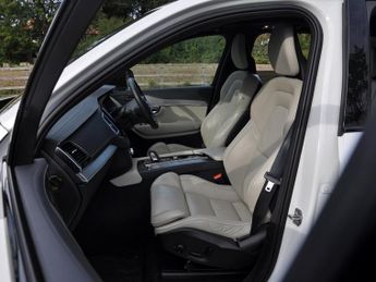 Volvo Xc90 XC90 R-Design Pro T8 Recharge AWD Auto