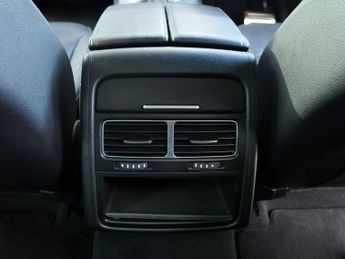 Volkswagen Touareg Touareg V6 R-Line TDI BlueMotion Technology Auto