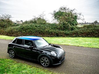 Mini Hatch Cooper Exclusive Auto