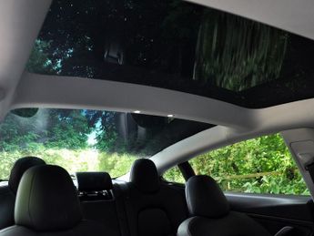 Tesla Model 3 Model 3 Long Range AWD