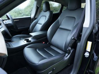 Tesla Model Y Model Y Long Range AWD