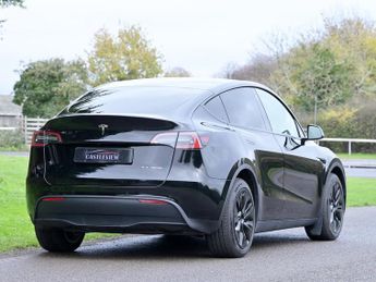 Tesla Model Y Model Y Long Range AWD