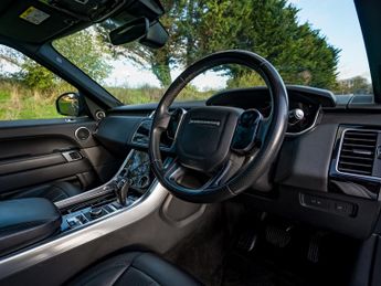 Land Rover Range Rover Sport Range Rover Sport HSE SDV6 Auto