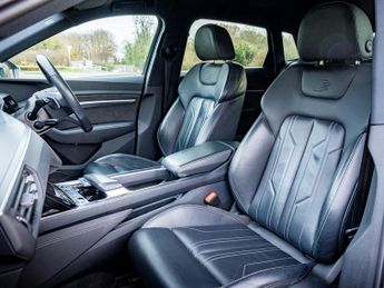 Audi E-tron e-tron S Line 50 Quattro