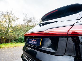 Audi E-tron e-tron S Line 50 Quattro