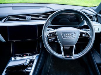 Audi E-tron e-tron S Line 50 Quattro