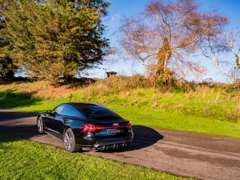 Audi E-tron Gt e-tron GT Quattro