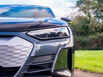 Audi E-tron Gt e-tron GT Quattro