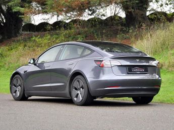 Tesla Model 3 Model 3 Standard Range +
