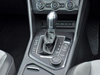 Volkswagen Tiguan Tiguan R-Line TDI BlueMotion Technology 4Motion Semi-Auto