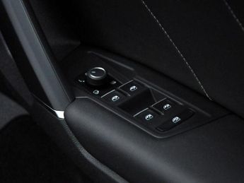 Volkswagen Tiguan Tiguan R-Line TDI BlueMotion Technology 4Motion Semi-Auto